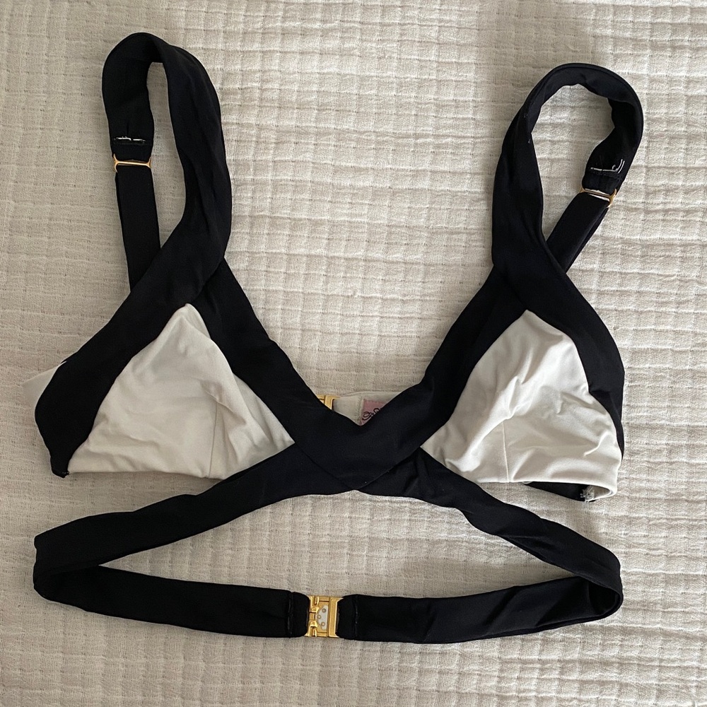 Rare Agent Provocateur Mazzy top Black and White 2
